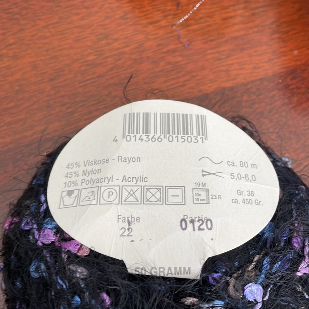 Yarn Bundle - Picture 4 of 6